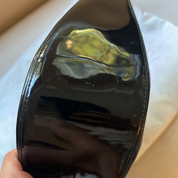 Longchamp patent leather hobo in black - Picture 8 of 12